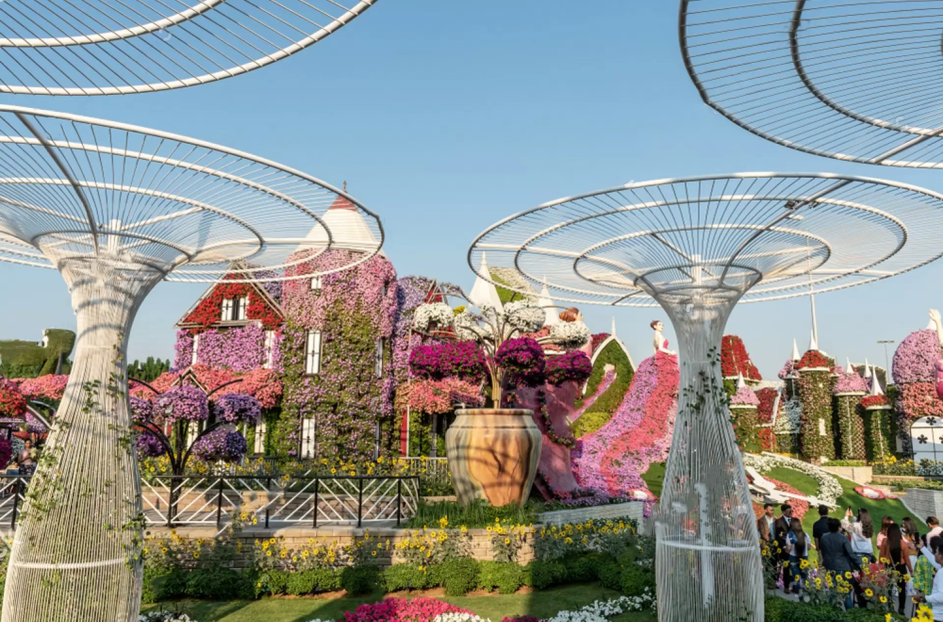  Dubailand
